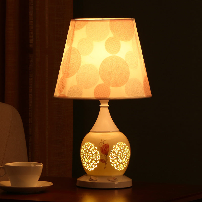 Rynx | Chinese Minimalist Ceramic Floral Fabric Cone 1-Light Table Lamp