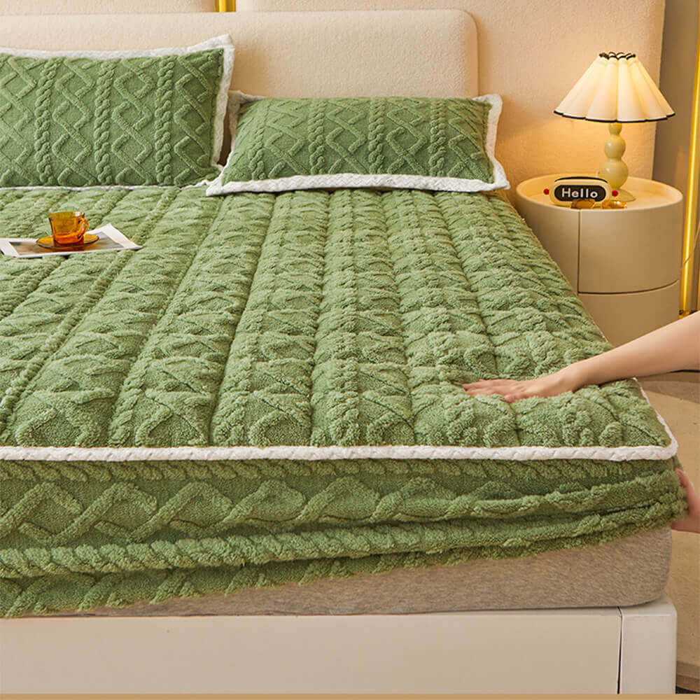 RYNX | Fluffy Fitted Sheet Mattress Cover