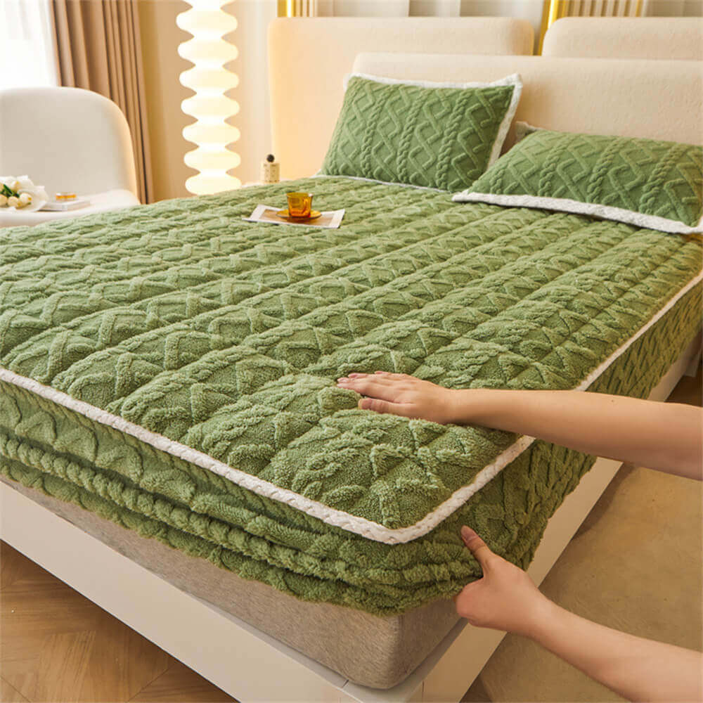 RYNX | Washable Fluffy Fitted Sheet Mattress Cover Green