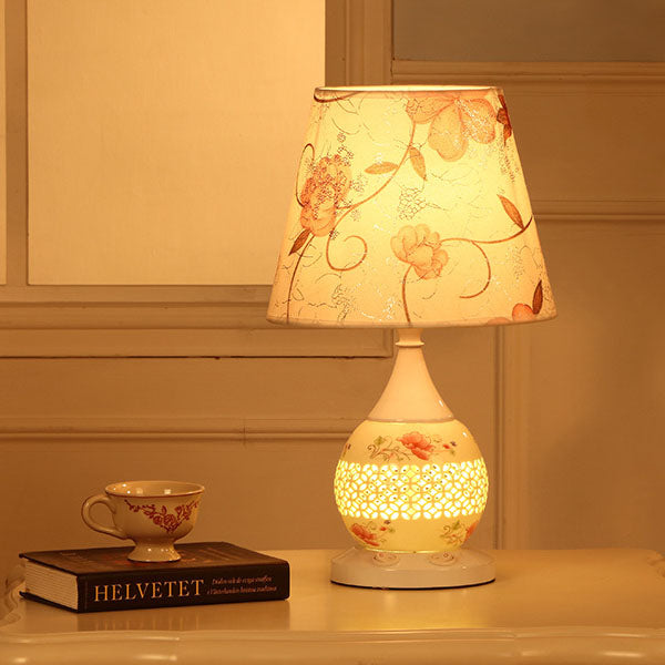 Rynx | Chinese Minimalist Ceramic Floral Fabric Cone 1-Light Table Lamp