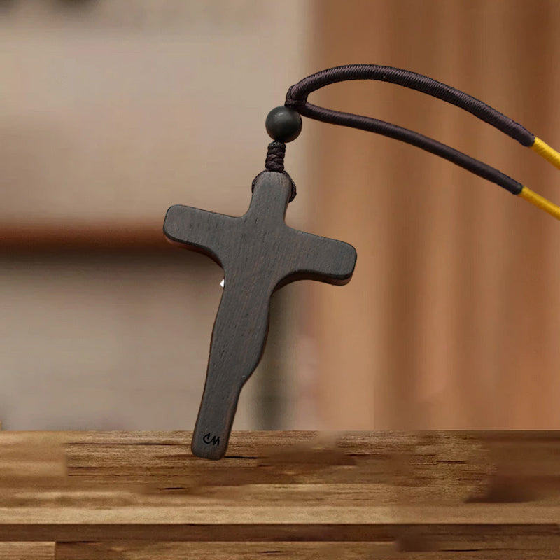 Rynx | Jesus-Cross-Necklace made of Wood