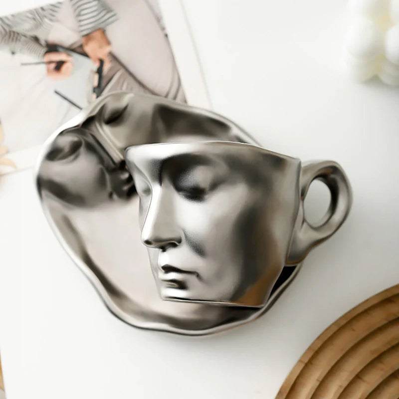 Rynx | Metal touching face, creative ceramic kiss coffee mug
