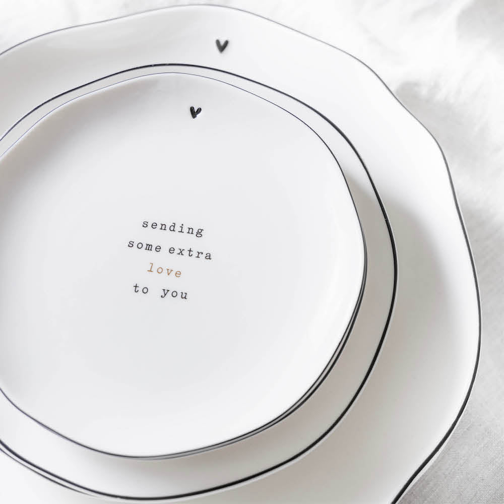 Rynx | Collections Cake Plate Sending some extra love