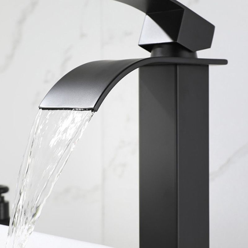 Rynx | Waterfall Faucet Sink Bathroom Faucet Light Luxury Sink Faucet