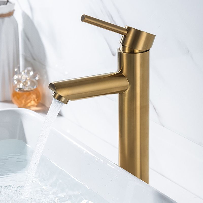 Rynx | 1-handle gold nickel wide-range fitting Single-hole lever washbasin fitting with drain