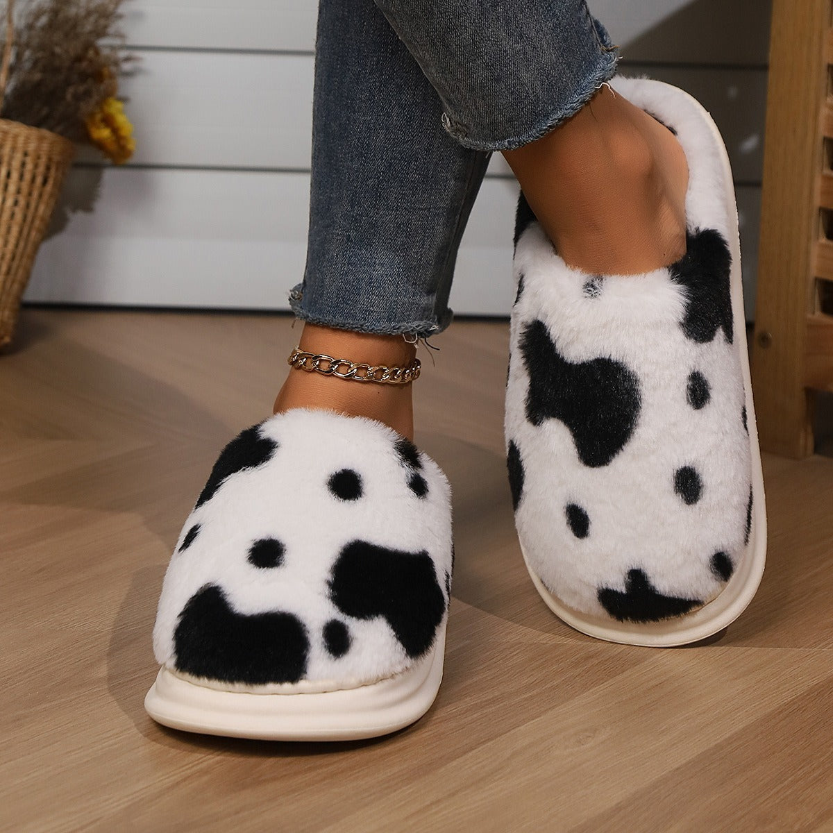 Rynx | Shady Cow Print Plush Slippers for Couples - Cozy Anti-Slip Soft Home Shoes for Winter