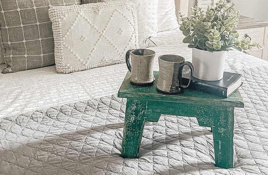 Rynx | Distressed Antique Green Riser