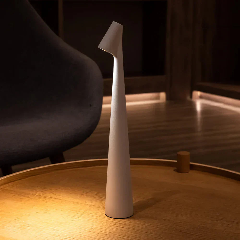 RYNX | Nordic Minimalistic Design Table Lamp – Wireless - Led - Versatile Usage