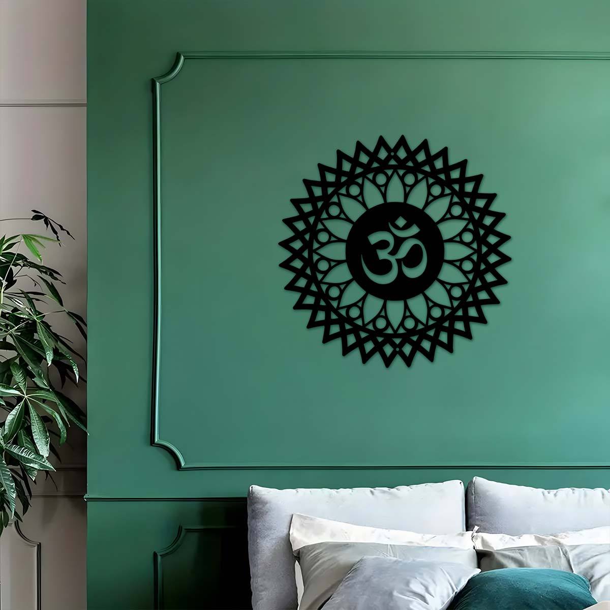 Rynx | MandalaDecor - 30.0 cm metal om symbol