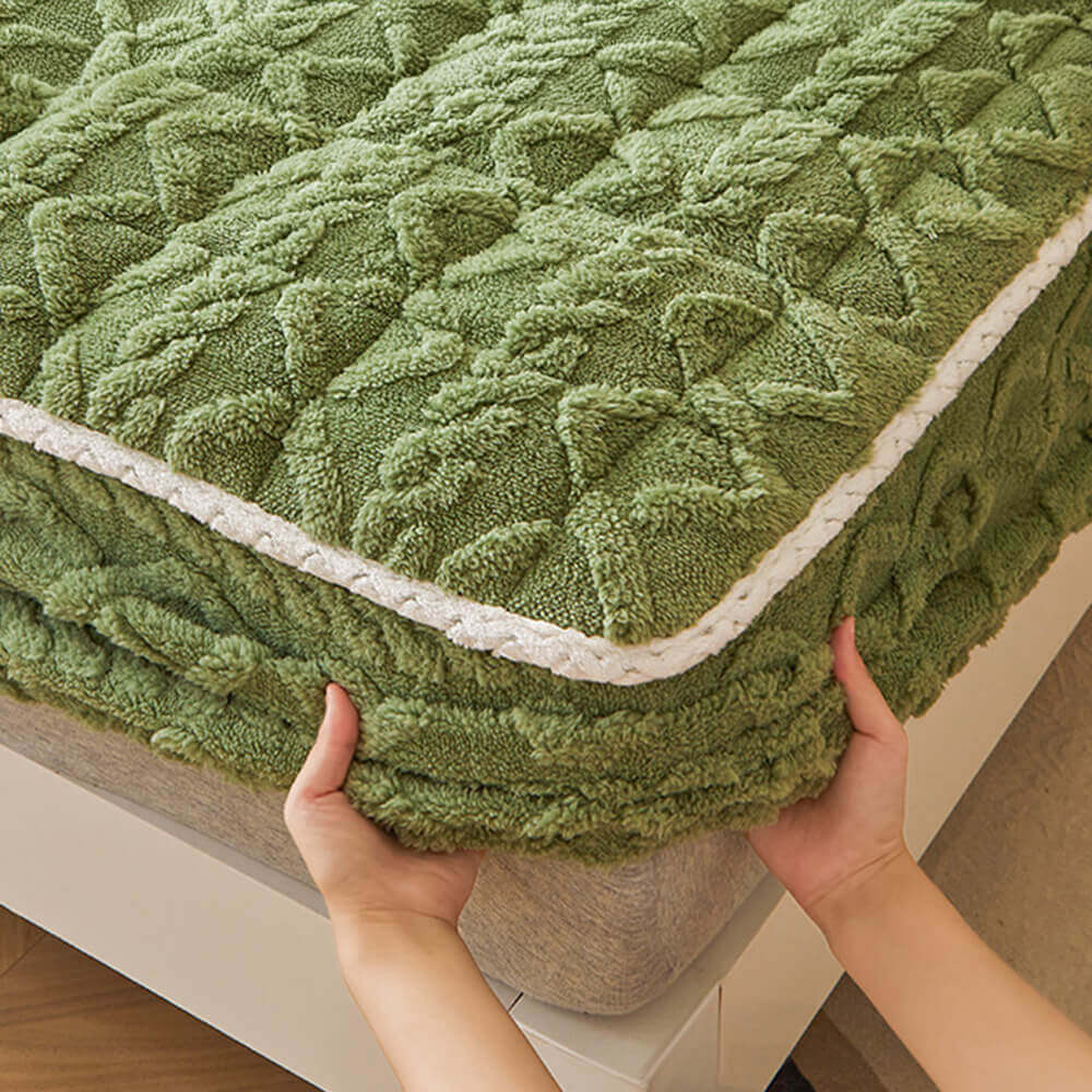 RYNX | Washable Fluffy Fitted Sheet Mattress Cover