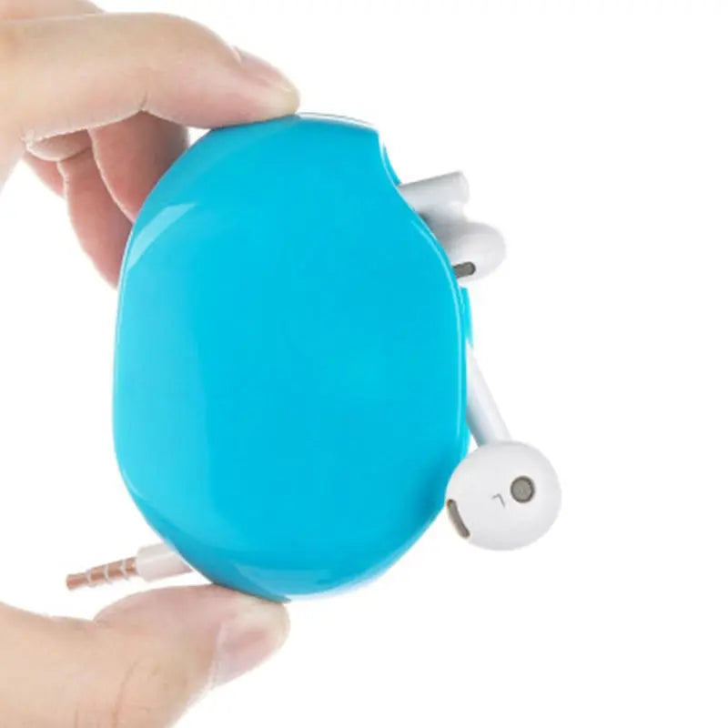 Rynx | Automatic Cable Reel – Retractable Organizer for USB & Headphone Cables
