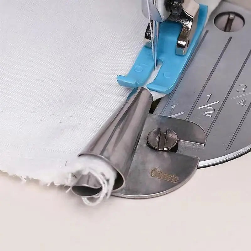 Rynx | Sewing foot for rolled hems
