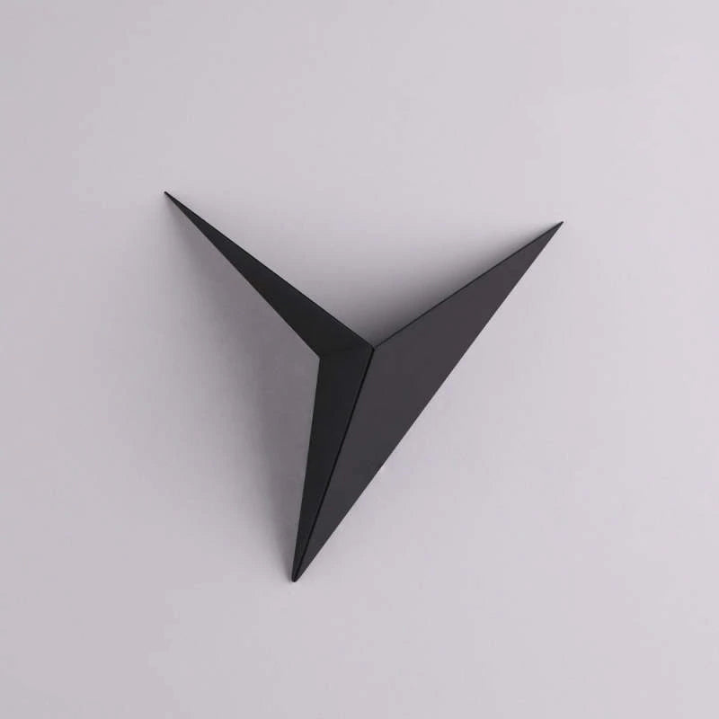 Rynx | Orr Modern Minimalist Triangular LED Wall Lamp White/Black Metal