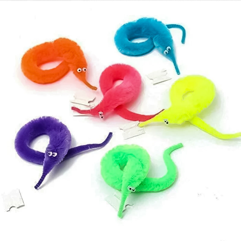 Rynx | Twisted fuzzy worm toy
