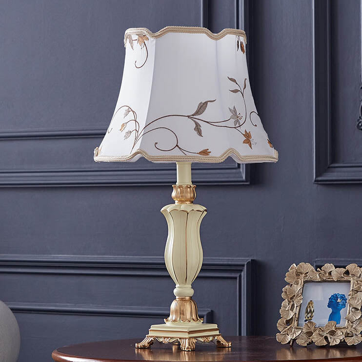 Rynx | Round Fabric Resin Base Classic 1-Light Table Lamp