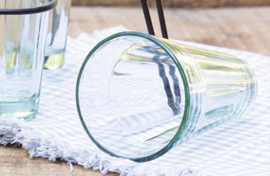 Rynx | Rustic parfait caddy with glasses