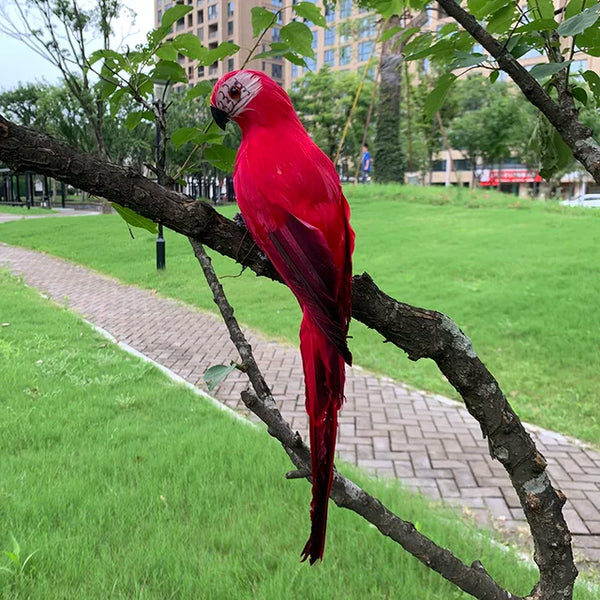 Rynx | Life Experience Parrot Garden Ornament for Elegant Outdoor Areas