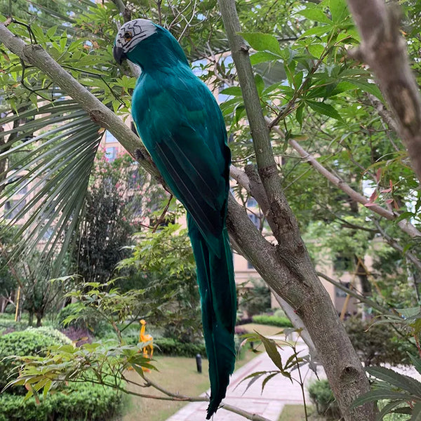 Rynx | Life Experience Parrot Garden Ornament for Elegant Outdoor Areas