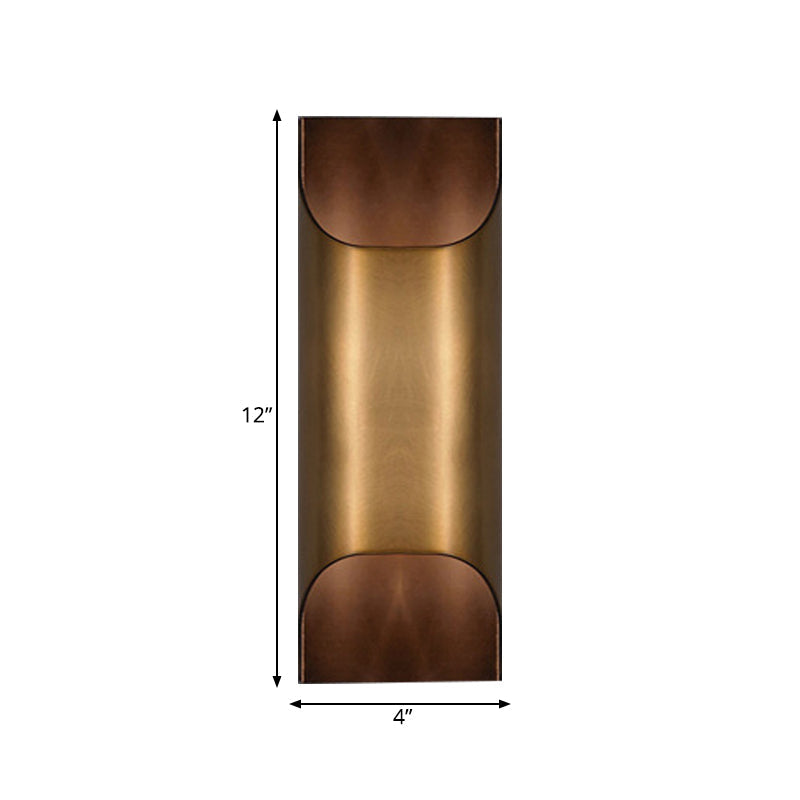 Rynx | Colonial Square/Rectangular Wall Lamp 1 Main Metal Surface Mounted Wall Lamp in Brass for Bedroom