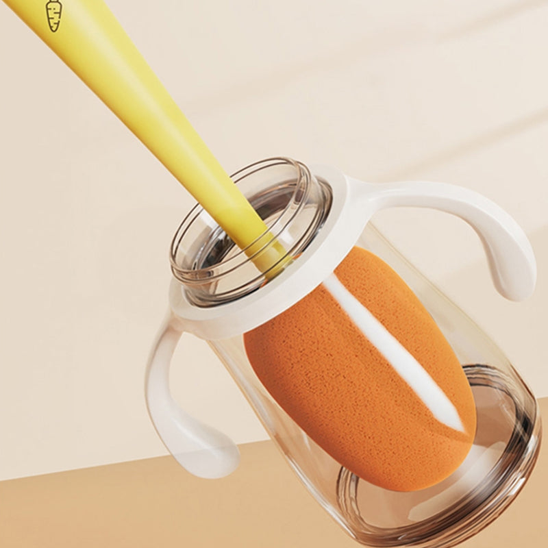 Rynx | Multifunctional Cleaning Brush in Carrot Shape