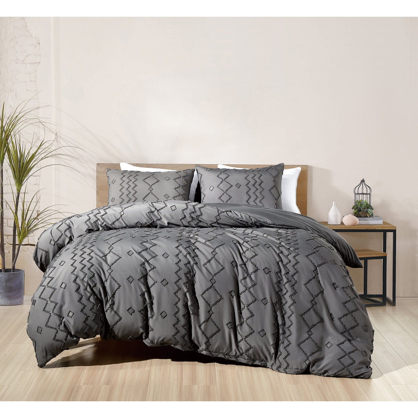 Rynx | 3-piece set: Bibb Home tufted cut duvet bedding