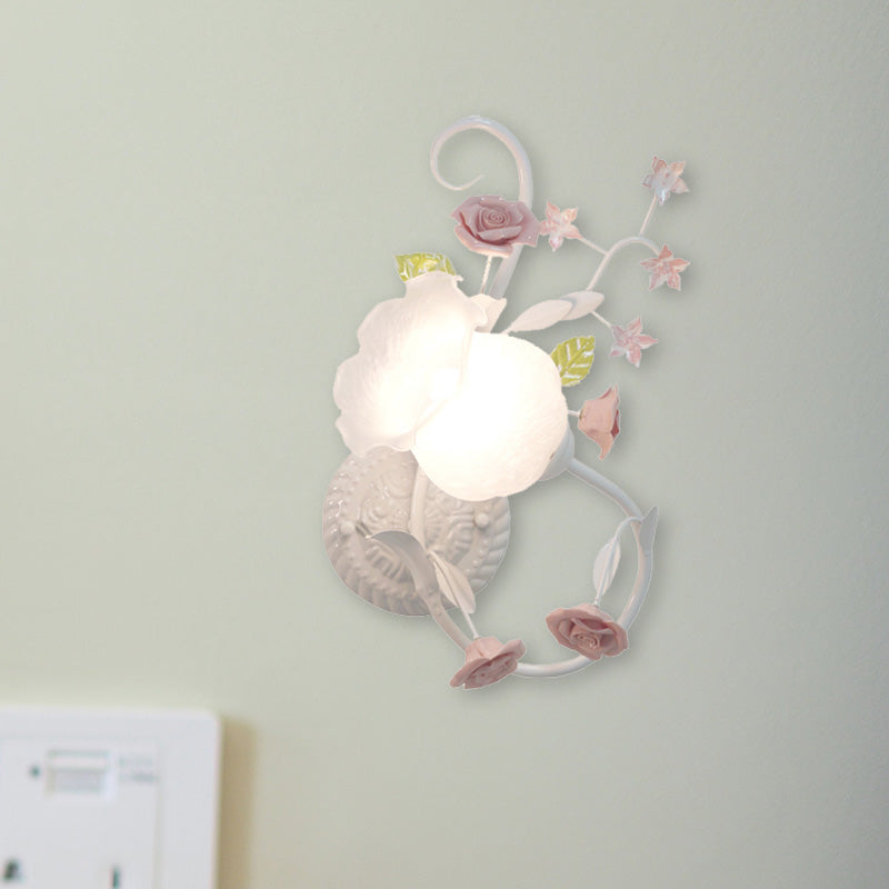 Rynx | Traditionalism Flower Pattern Wall-Mounted Lamp 1 Main Tap White Glass Wall Lamp for Bedroom, Left/Right