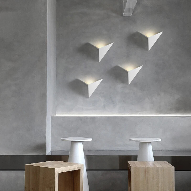 Rynx | Triangle Light - Minimalist LED Wall Lamp 3W | Indoor Lighting