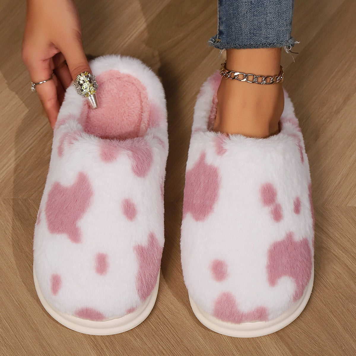 Rynx | Shady Cow Print Plush Slippers for Couples - Cozy Anti-Slip Soft Home Shoes for Winter