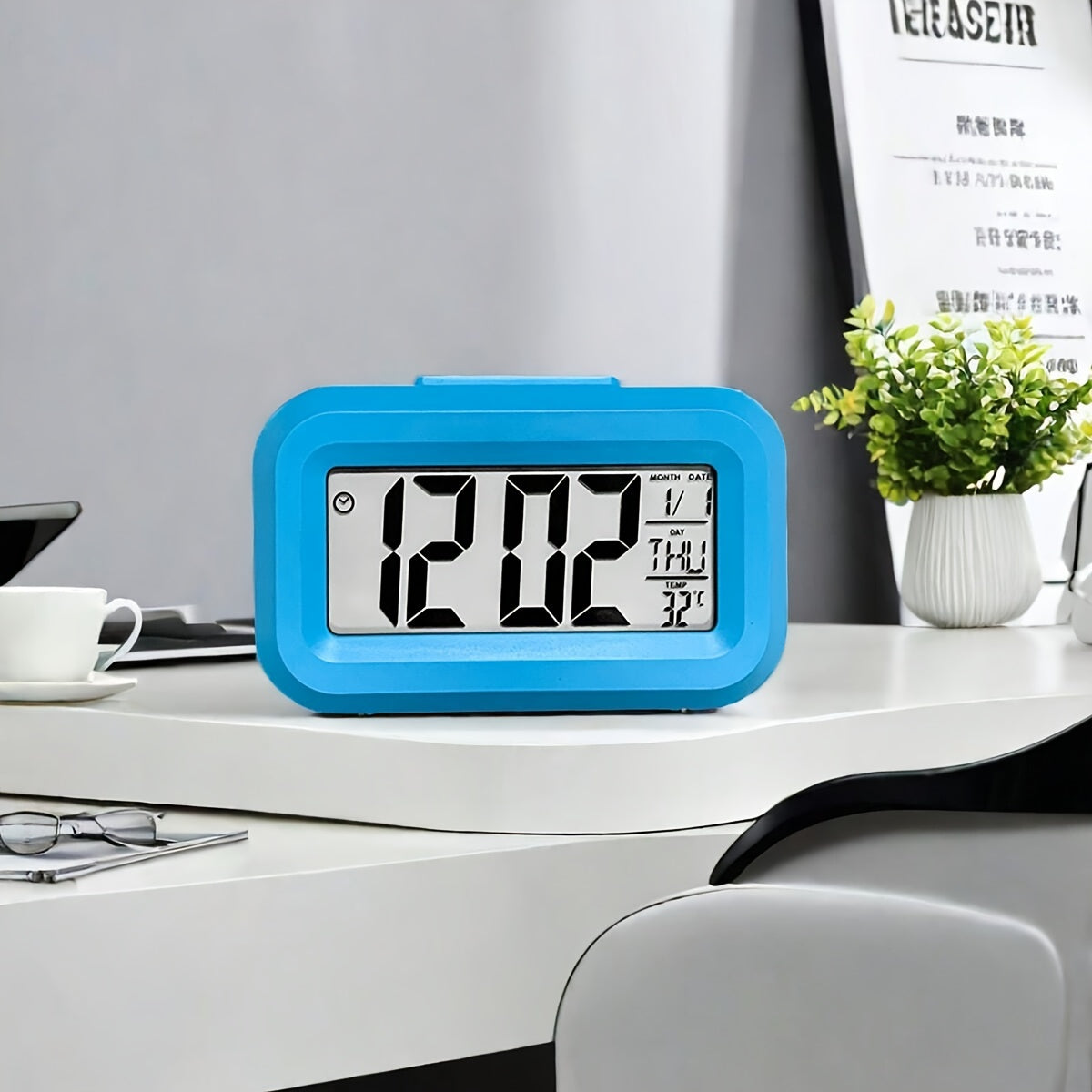 Rynx | GlowClock - Digital Alarm Clock with Date and Light Display
