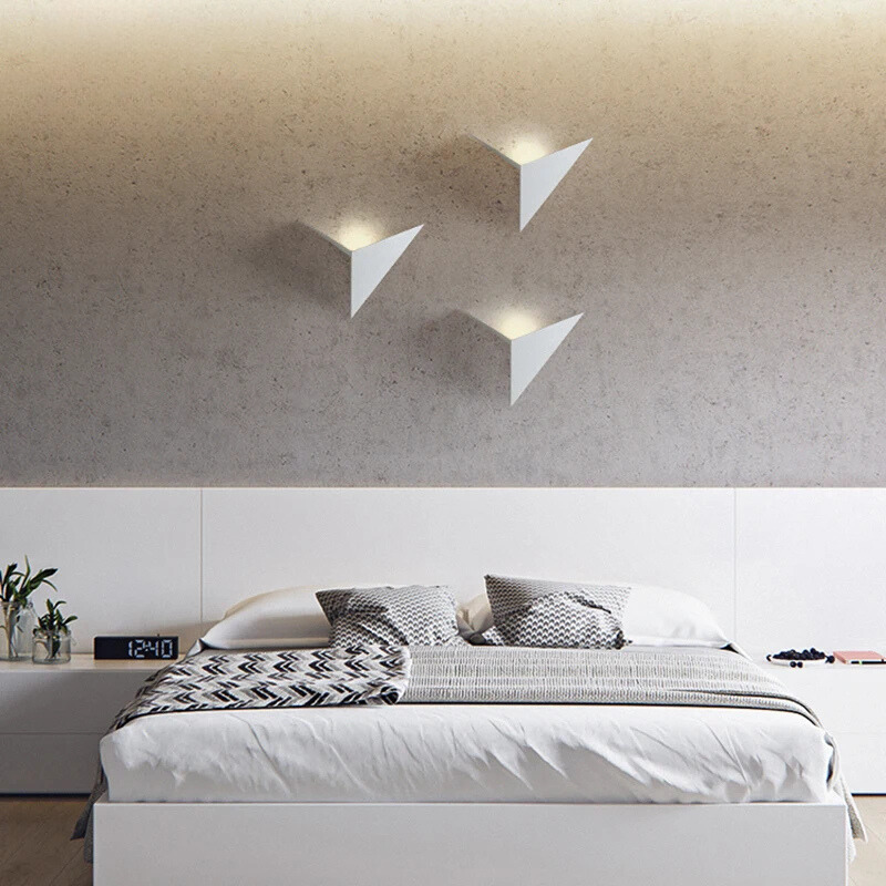 Rynx | Triangle Light - Minimalist LED Wall Lamp 3W | Indoor Lighting