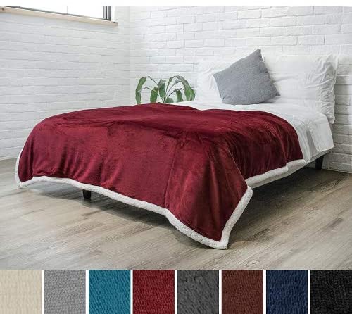 Rynx | Twin Plush Sherpa Blanket