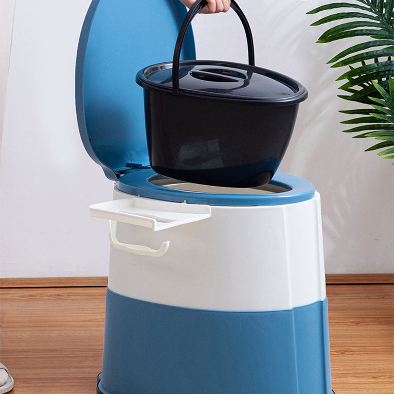 Rynx | Contemporary plastic floor-mounted toilet bowl with toilet seat for the bathroom