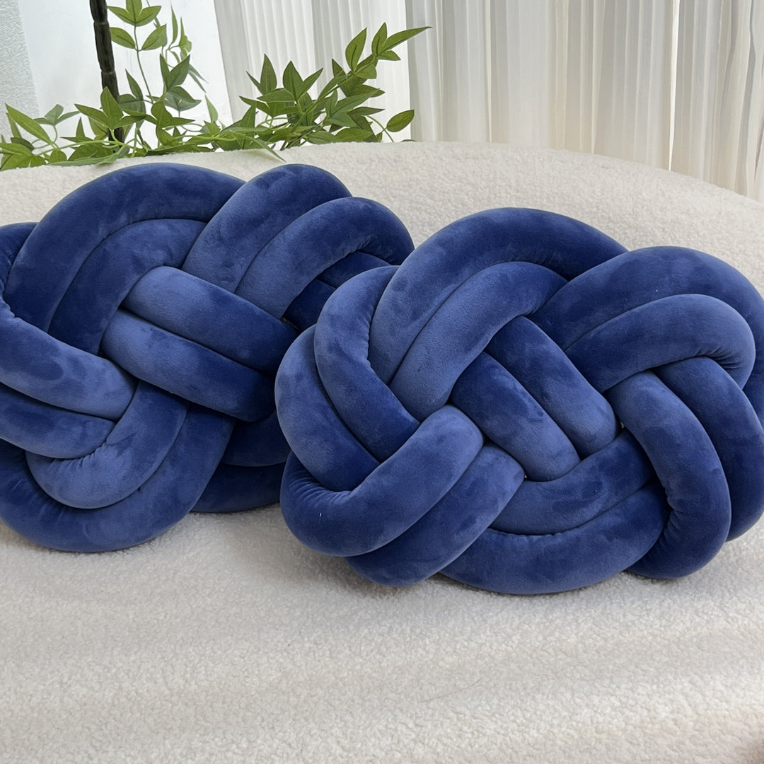 Rynx | VelvetAura – Luxury decorative pillow duo