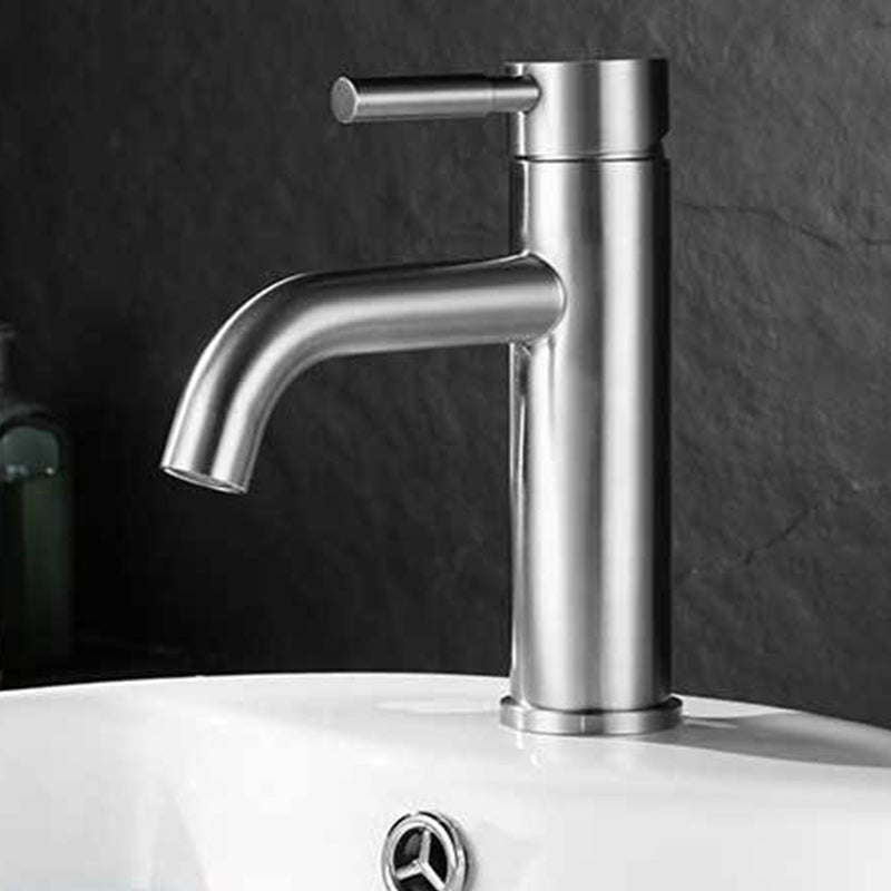 Rynx | Modern Silver Bathroom Faucet Single Handle Bathroom Tap with Lever Handle