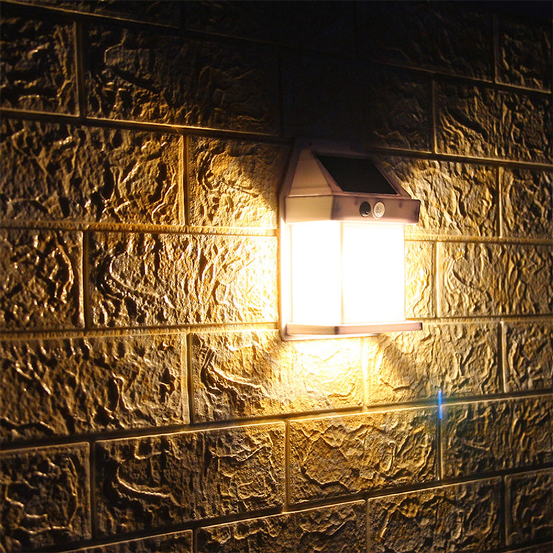 Rynx | Solar Wolfram Wall Light for Outdoor Use