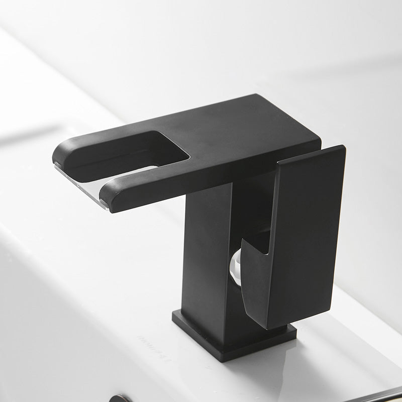Rynx | Modern Basin Mixer Single Lever Basin Faucet