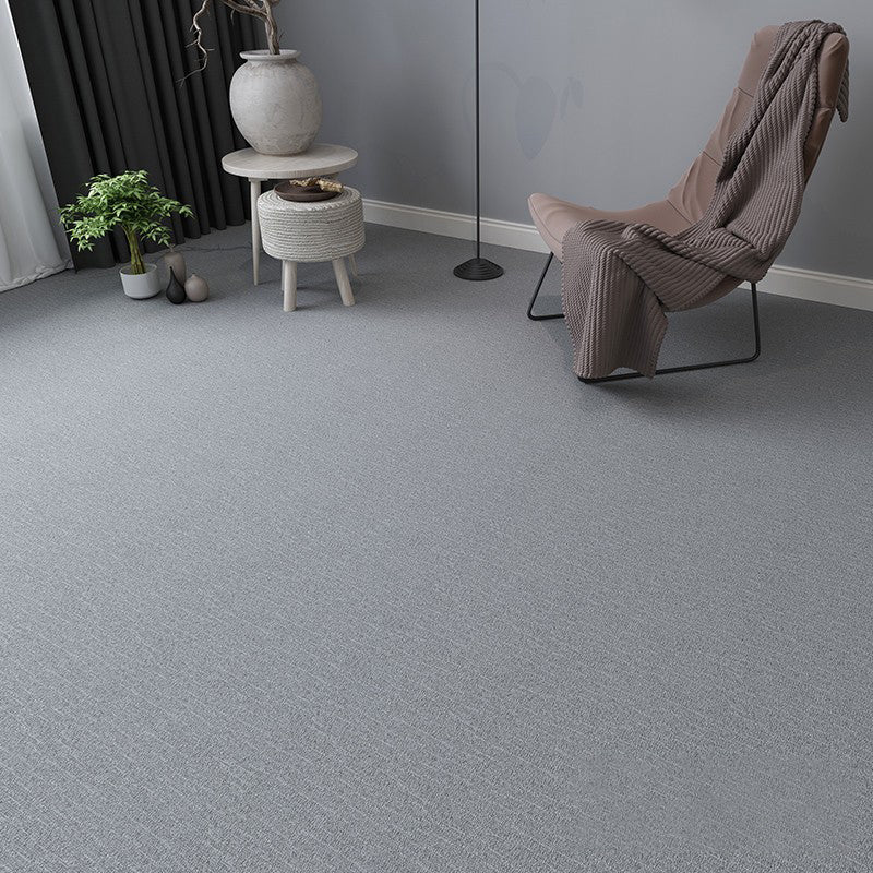 Rynx | Scratch-resistant plastic floor Waterproof peel & stick floor tiles