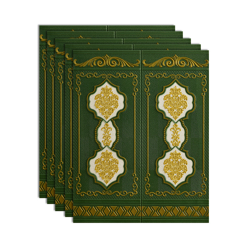 Rynx | Plastic wall cladding panels for peeling and attaching with waterproof wainscoting