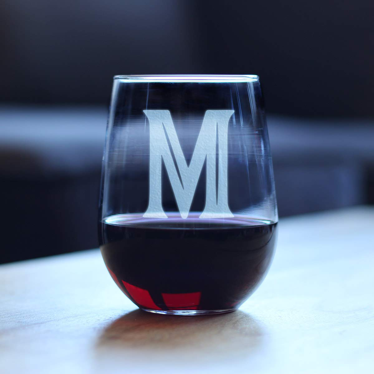 Rynx | Monogram Fet capital letter M - Without stem wine glass - Personalized gifts for women and men - Large engraved glass