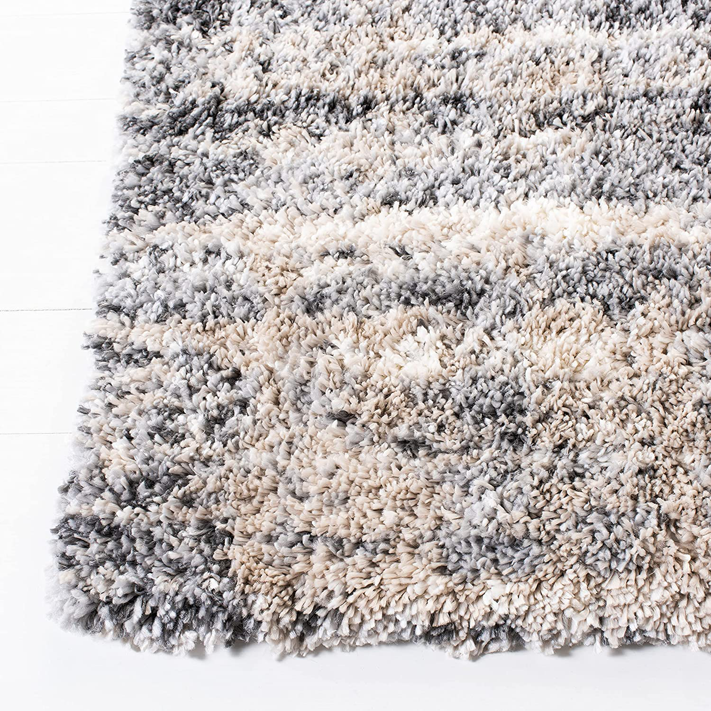 Rynx | SAFAVIEH Fontana Shag Collection FNT856G Modern Non-Shedding Living Room Bedroom Dining Room Entry Plus 2-Inch Thick Accent Rug, 2'3" x 4', Gray / Ivory