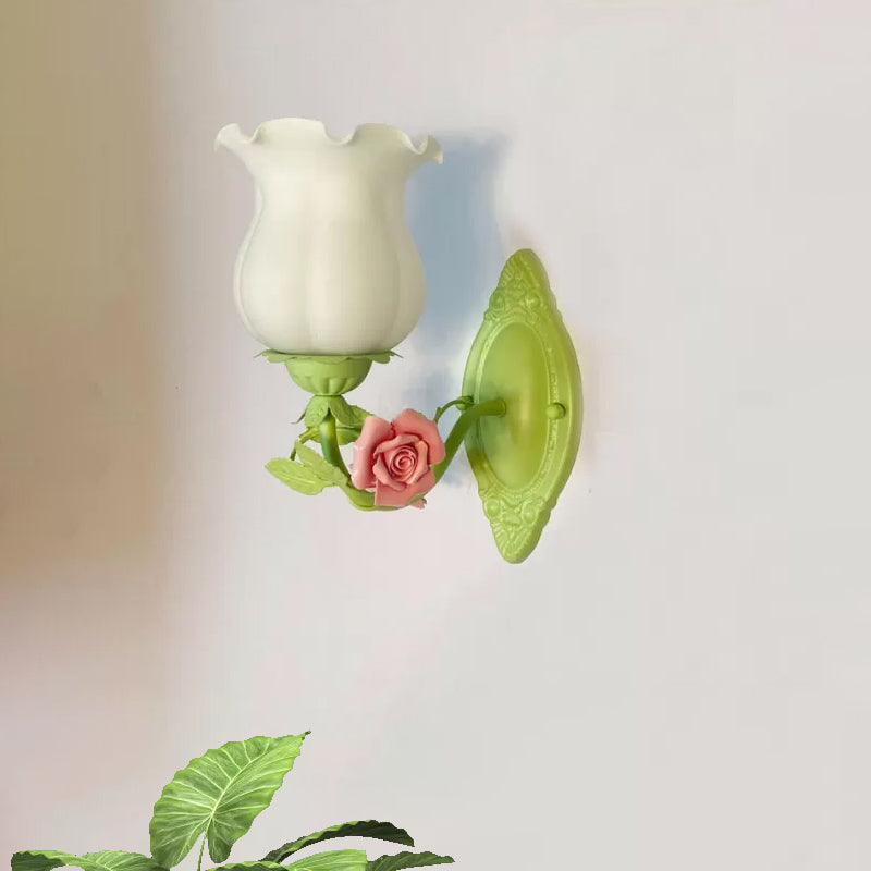 Rynx | 1 Light Sconce Light Fixture with Flower Glass Rustic Bedroom Wall Lamp with Bloom Deco in White/Green