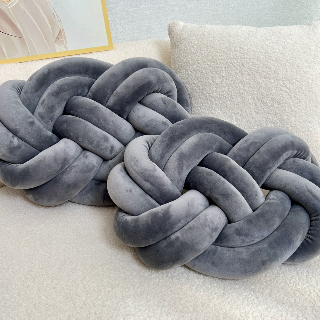 Rynx | VelvetAura – Luxury decorative pillow duo