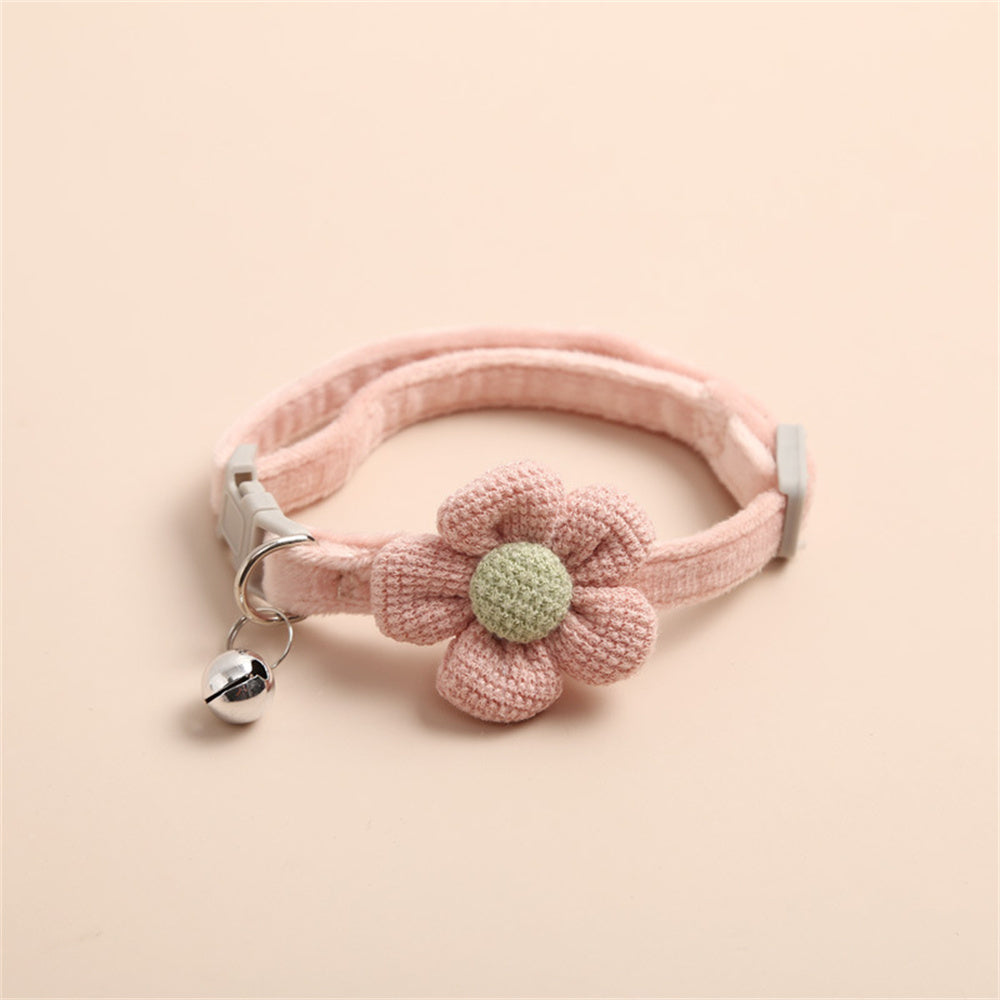 Rynx | Adjustable Cat Collar with Cute Flower and Bell