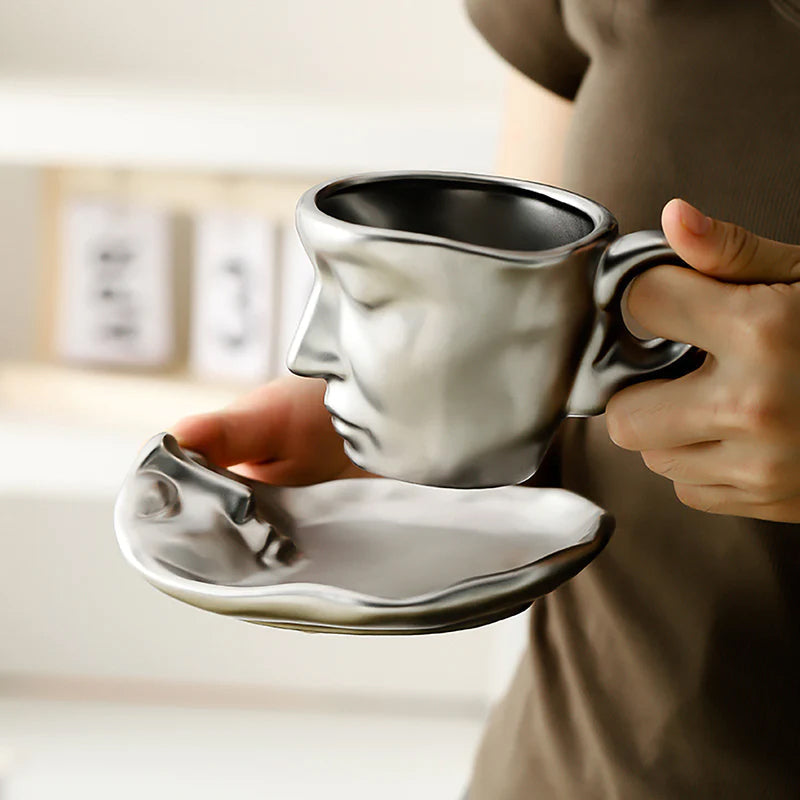 Rynx | Metal touching face, creative ceramic kiss coffee mug