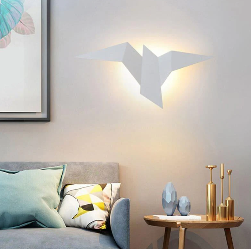 Rynx | LumeNest – Artistic Bird Wall Lamp for a Modern Accent