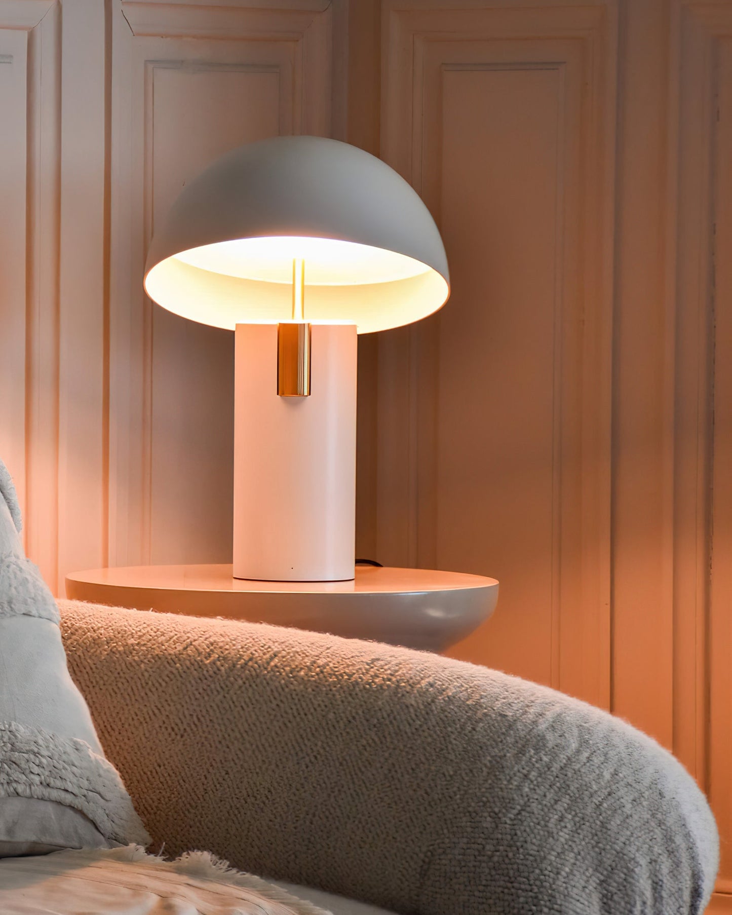 Rynx | Avo Table Lamp
