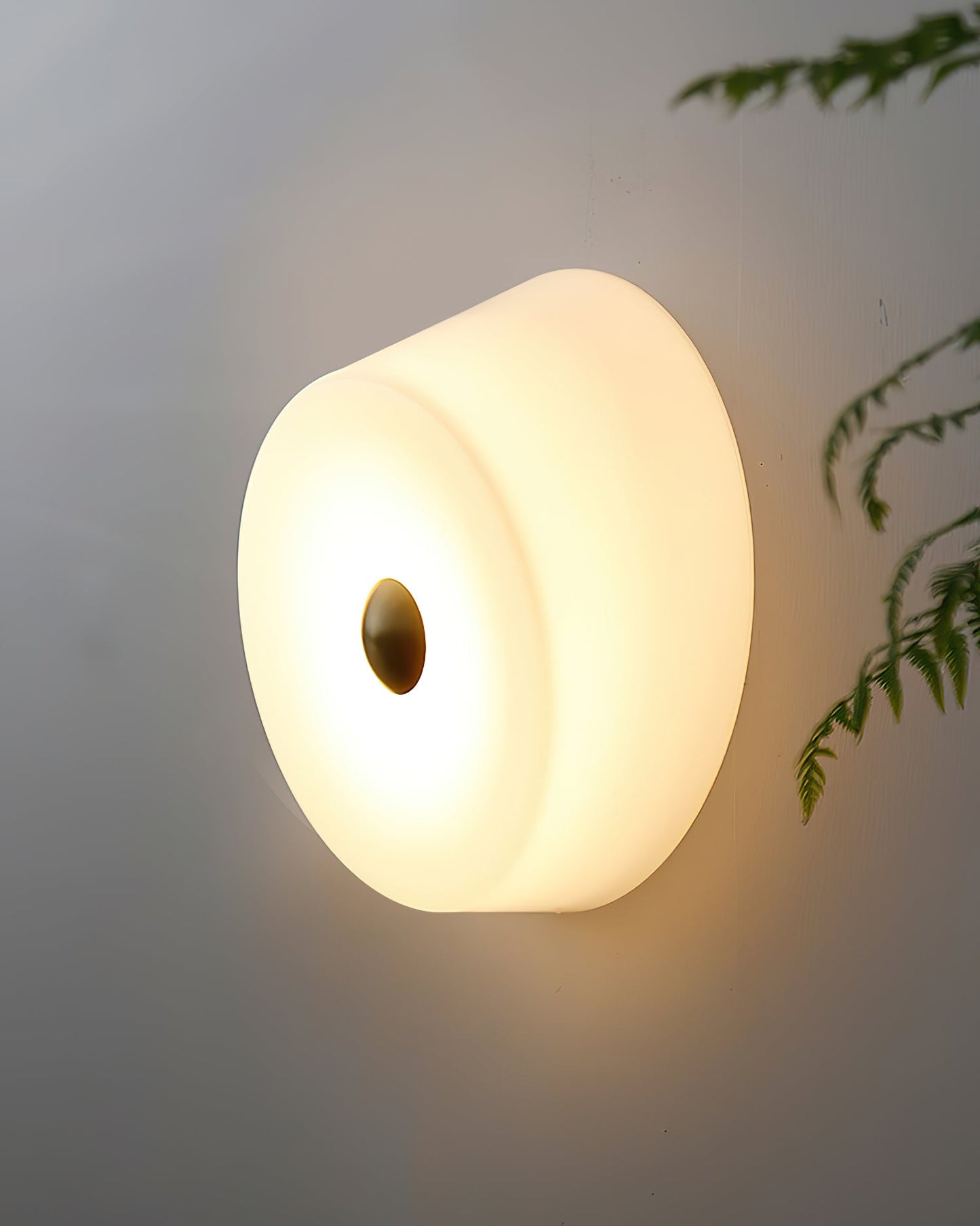 Rynx | Ben Glass Wall Lamp