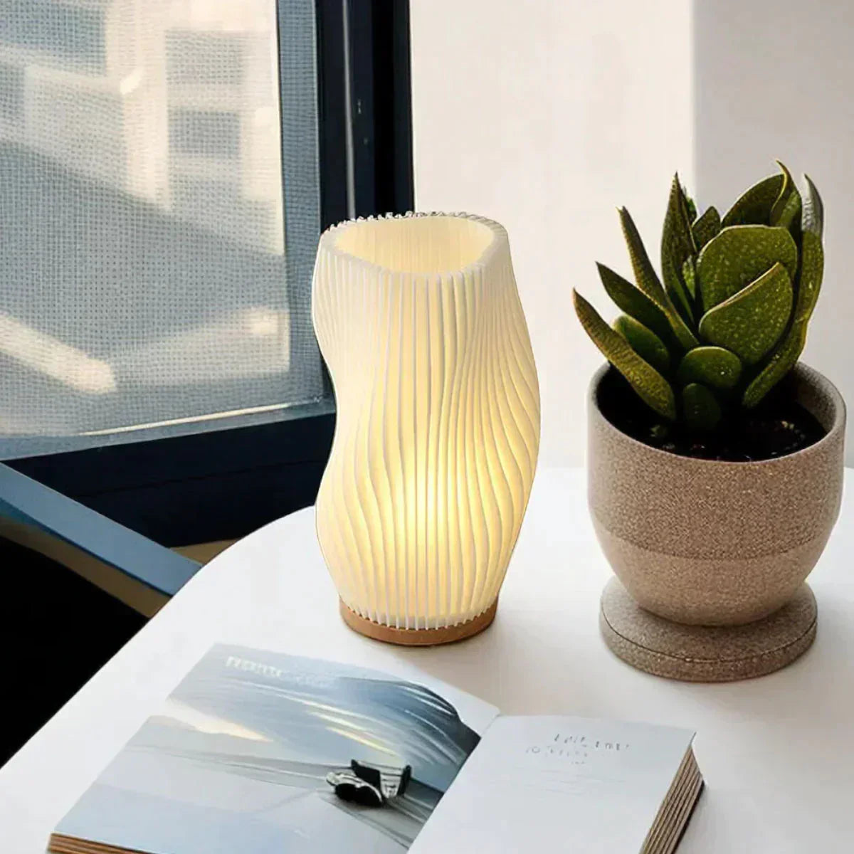Rynx | Sofia Wave Form Ambient Lamp