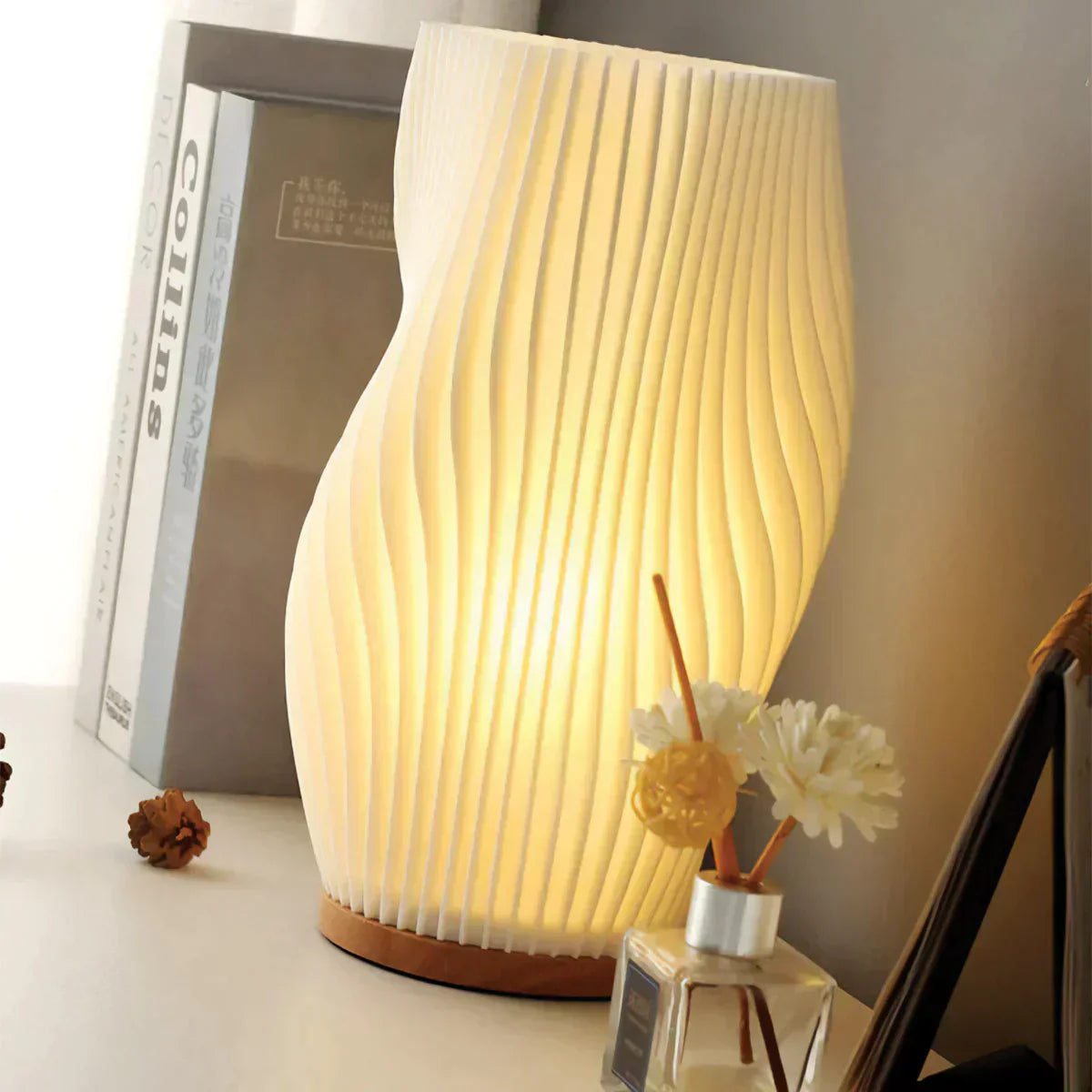 Rynx | Sofia Wave Form Ambient Lamp