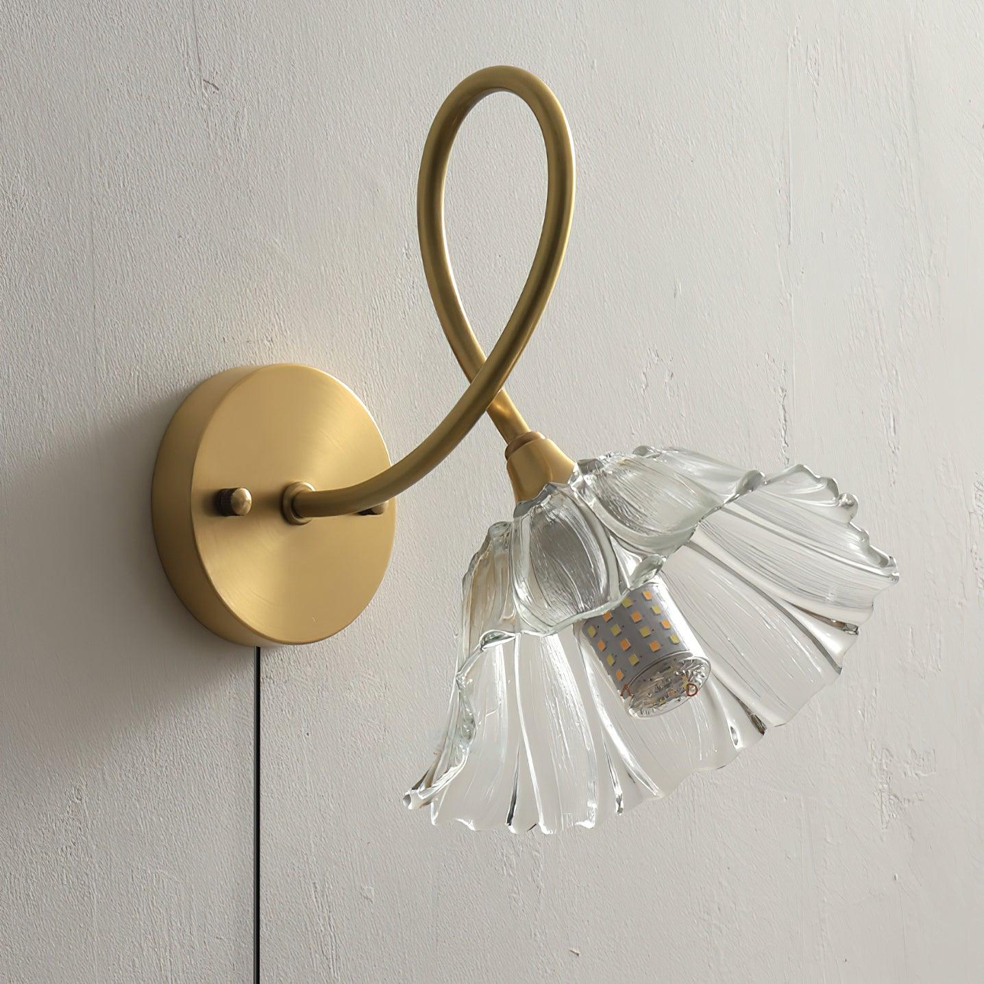 Rynx | Century Lotus Leaf Plug In Wall Lmap